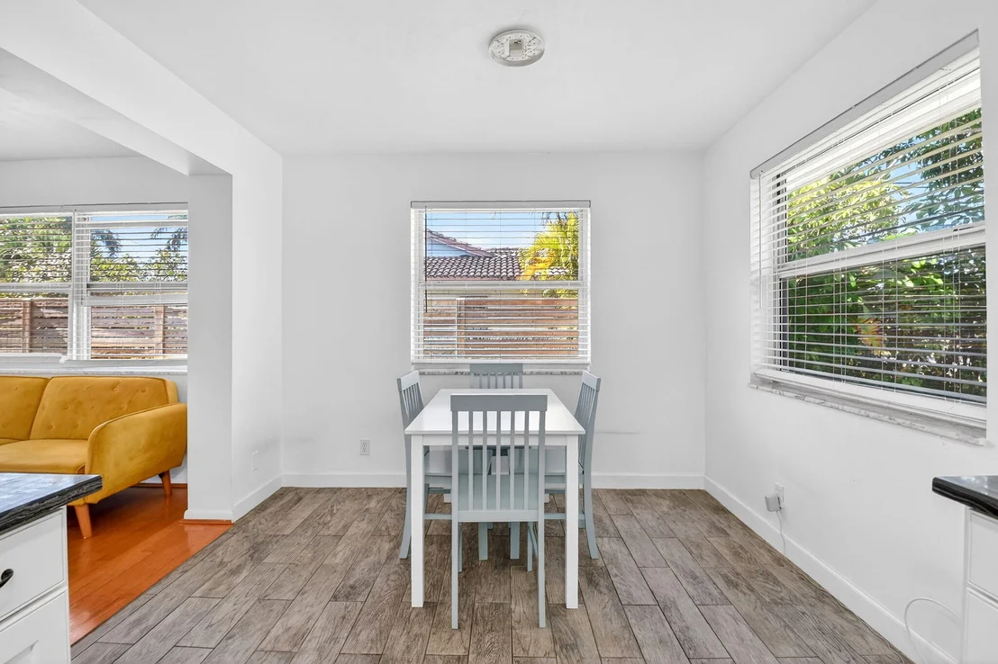Photo of 3651 Palm Drive
