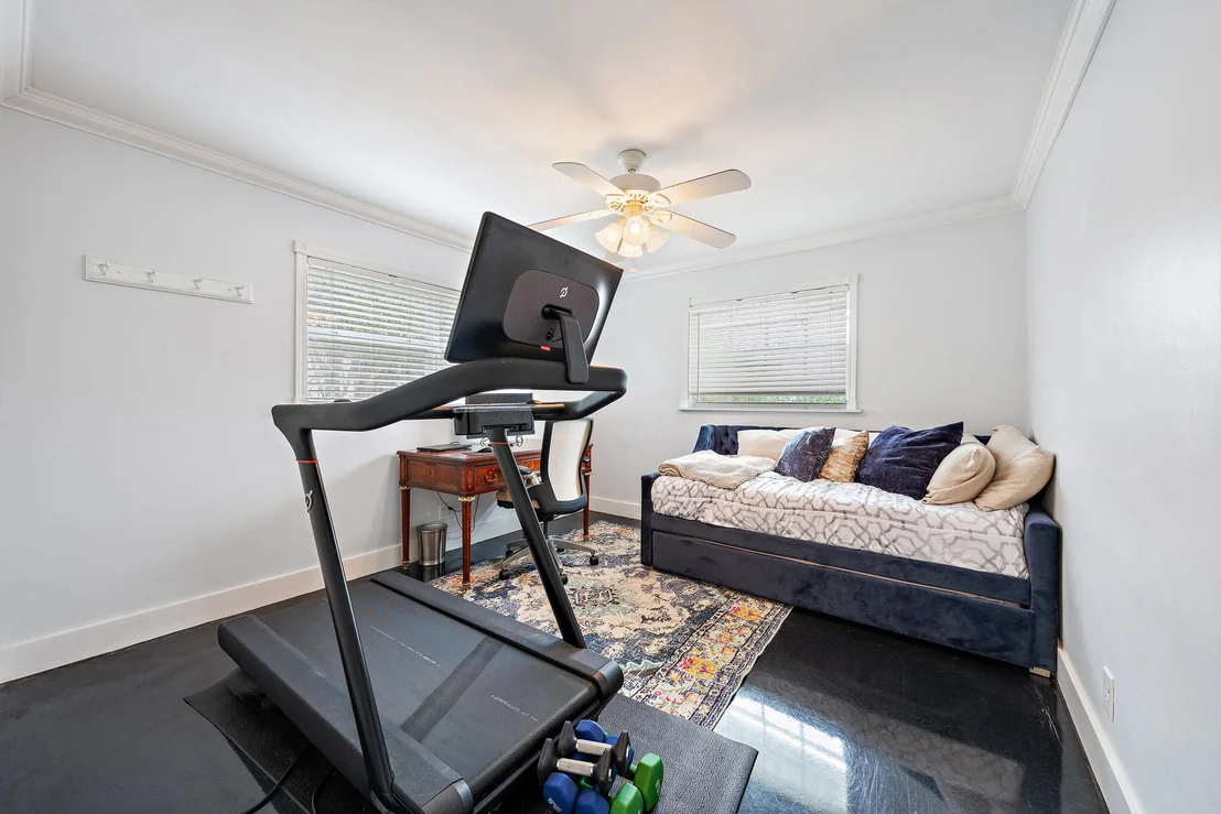 Photo of 401 Riverside Drive