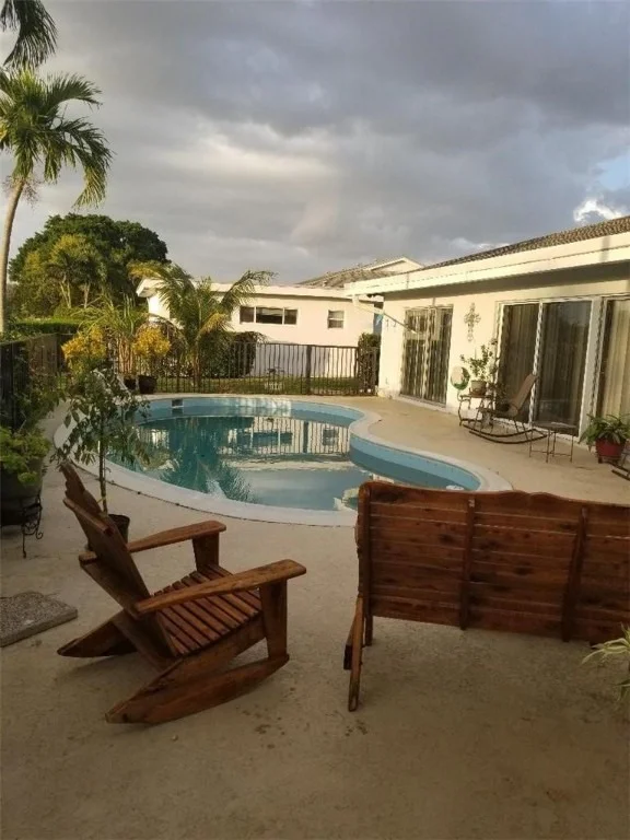 Photo of 4807 Holly Drive