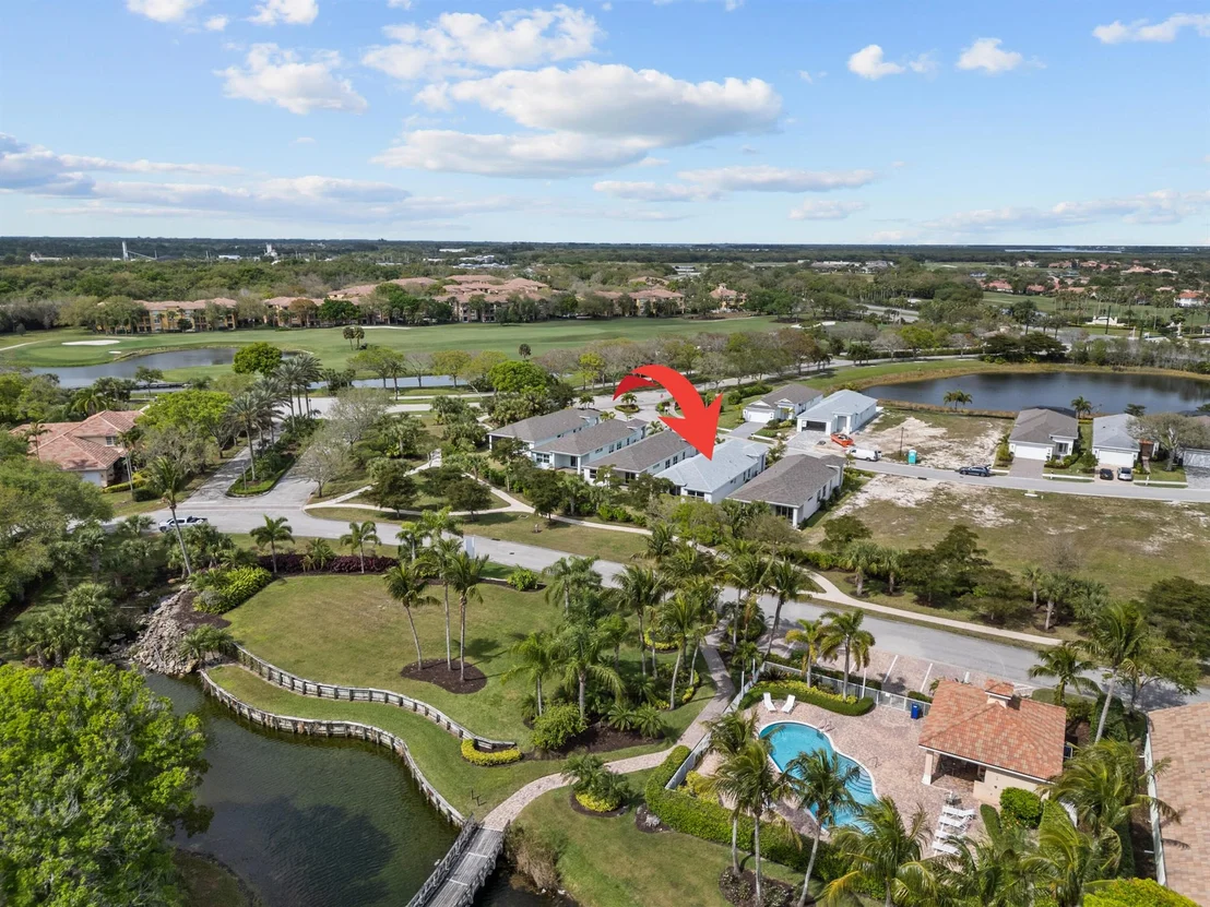 Photo of 2187 Falls Manor