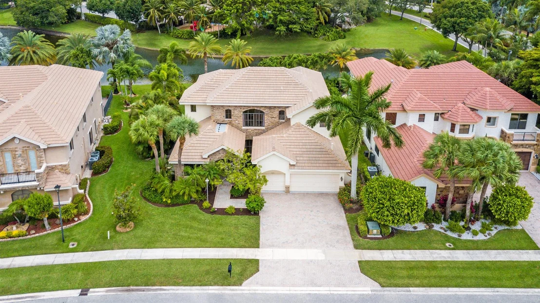 Photo of 3583 Collonade Drive