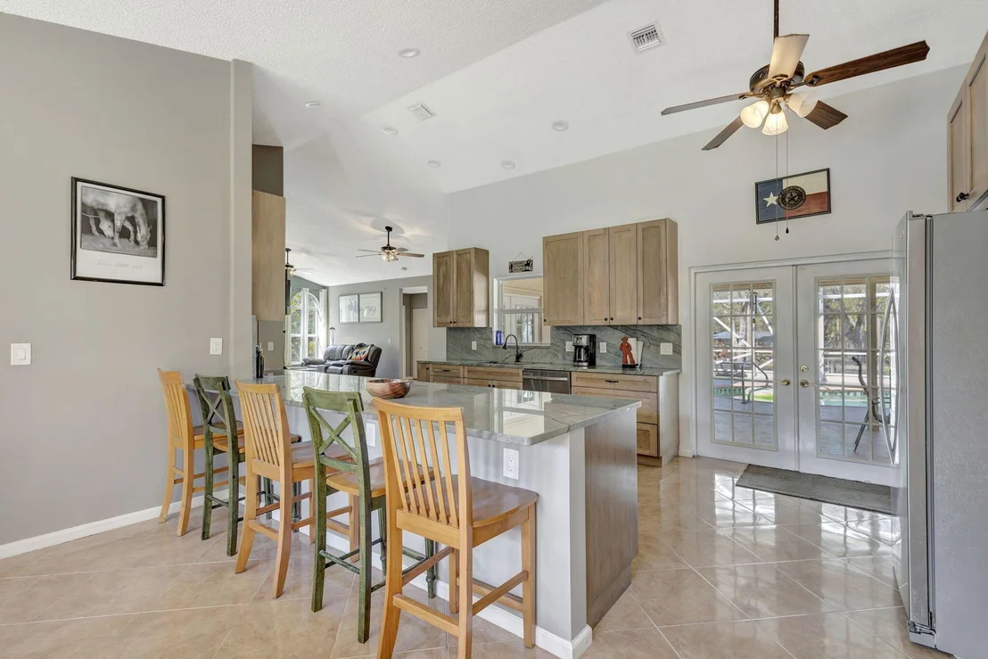Photo of 4783 Windmill Road