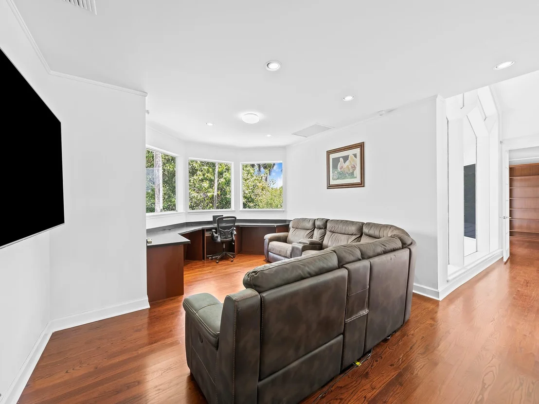 Photo of 3360 Bridle Path Lane