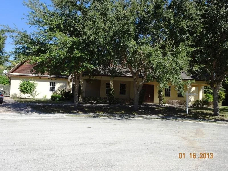 Photo of 641 Eddy Street