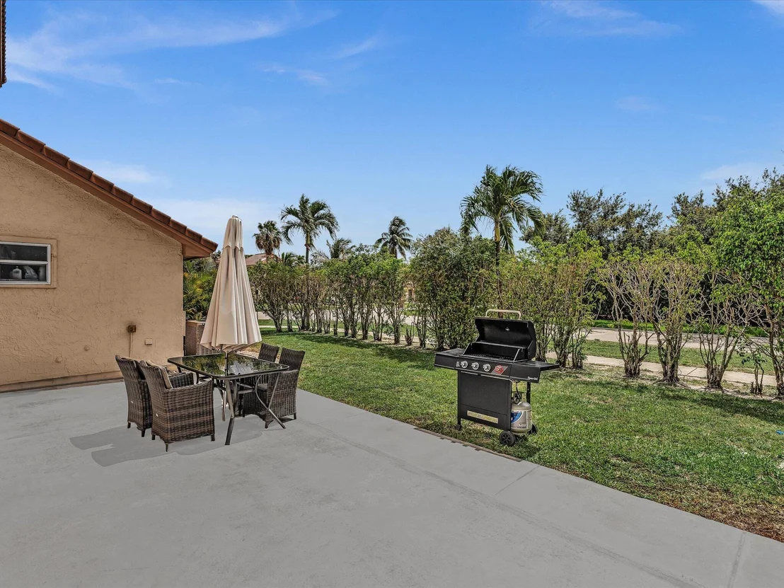 Photo of 3971 NW 5th Drive
