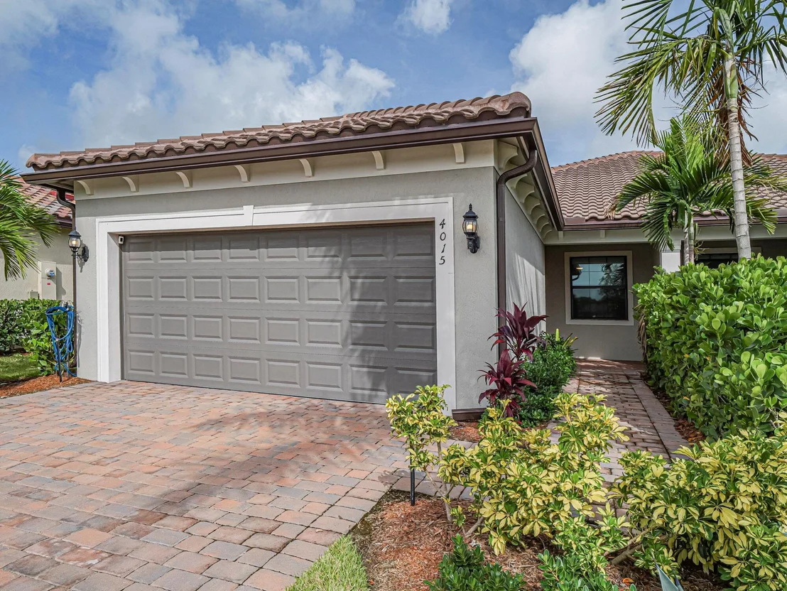 Photo of 4015 Basket Oak Circle