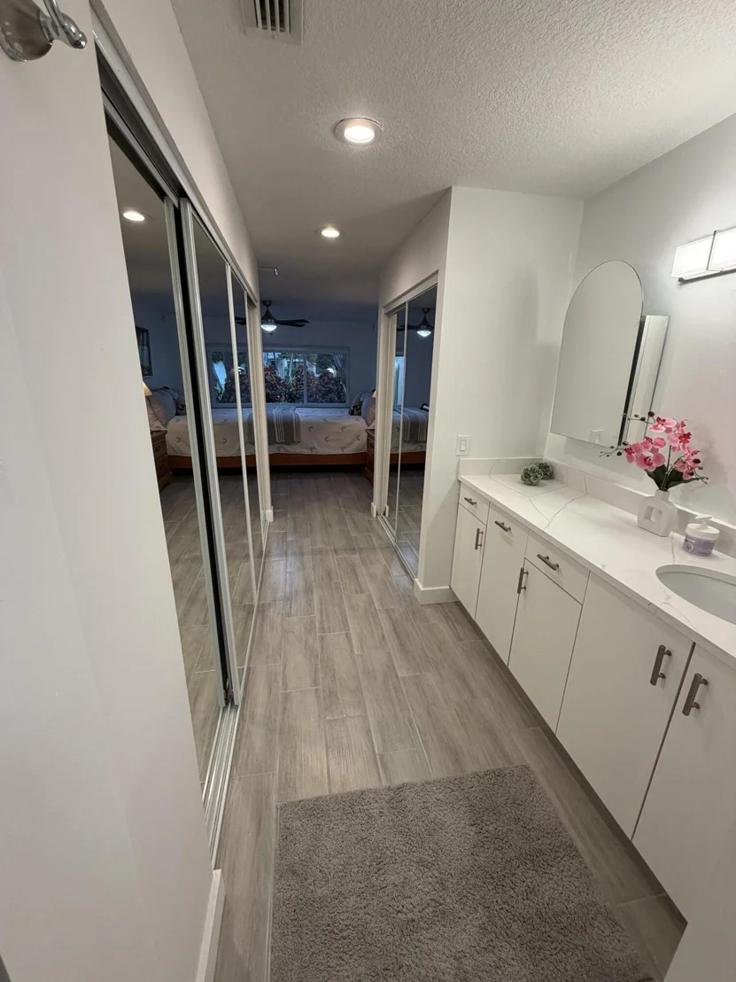 Photo of 8182 SPRINGTREE Road