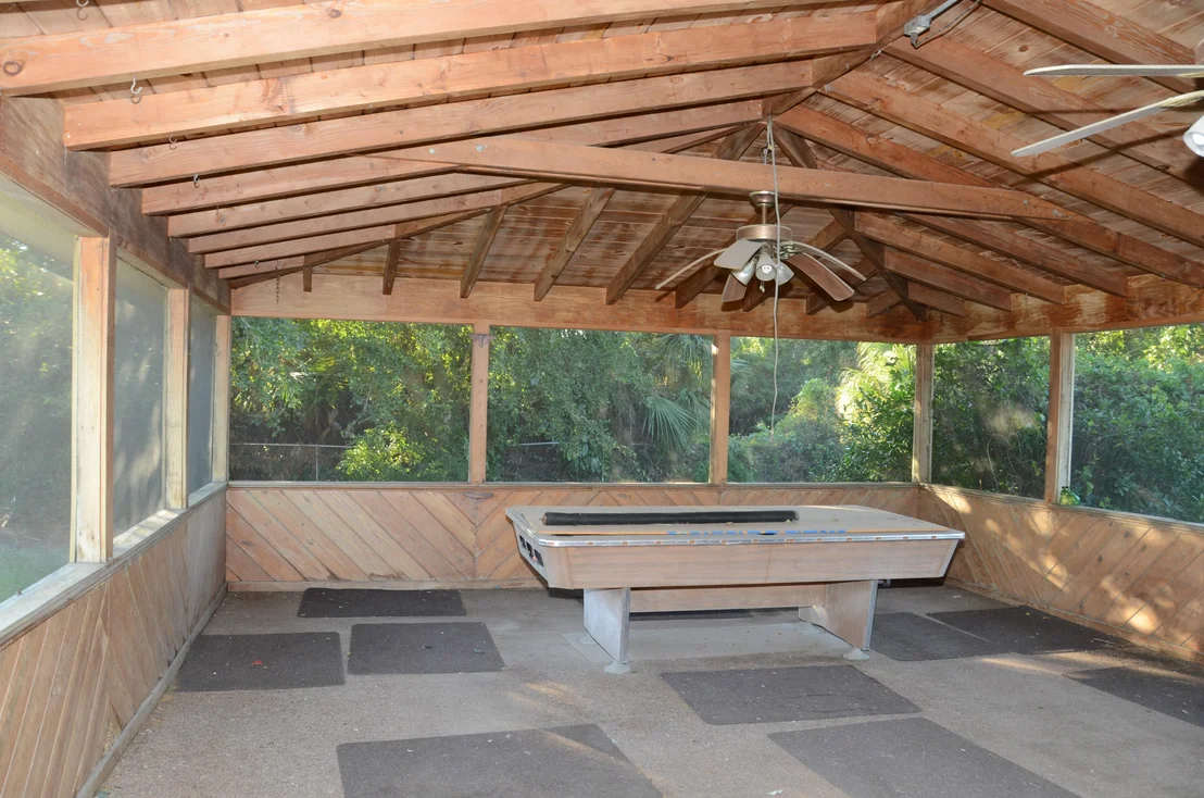Photo of 685 Marshall Road