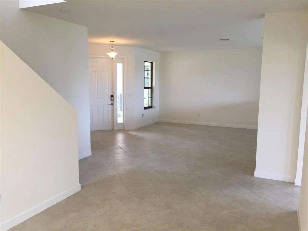 Photo of 4538 Willow Basin