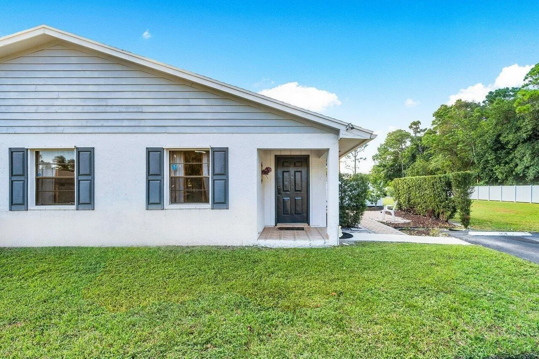 Photo of 4426 Walden Circle
