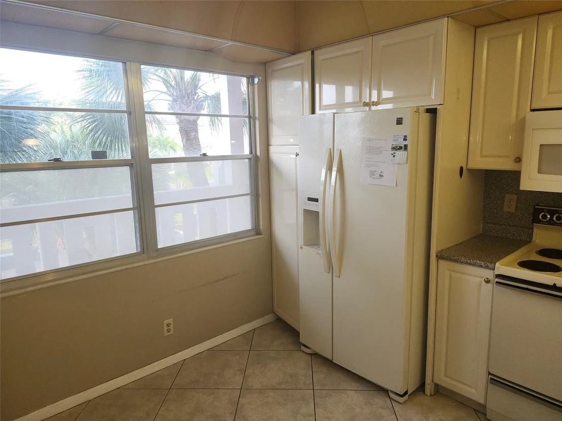 Photo of Unit C3 at 2001 Granada Drive