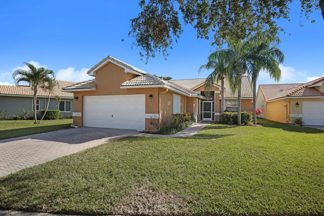 Photo of 5362 Grande Palm Circle