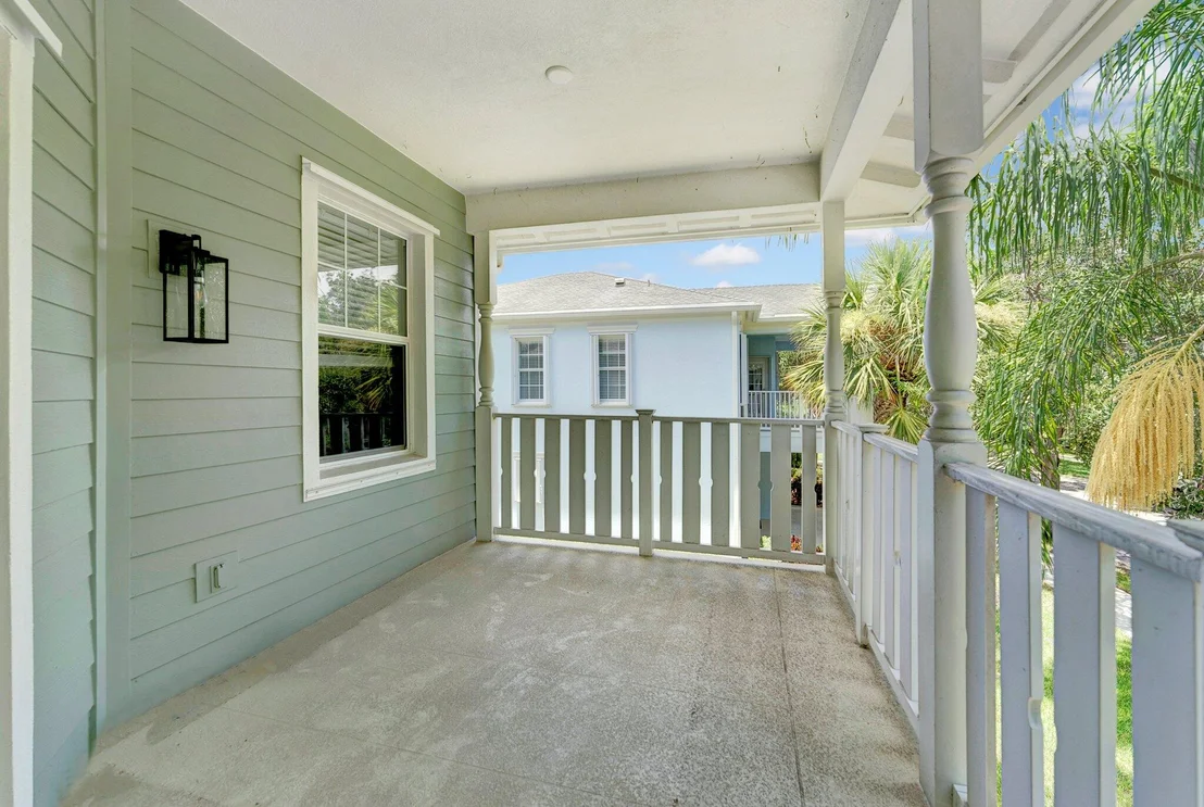 Photo of 2632 E Community Drive