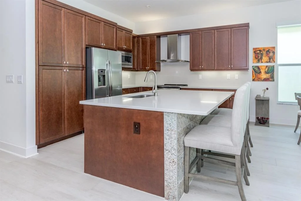 Photo of 9615 Eagle River Road