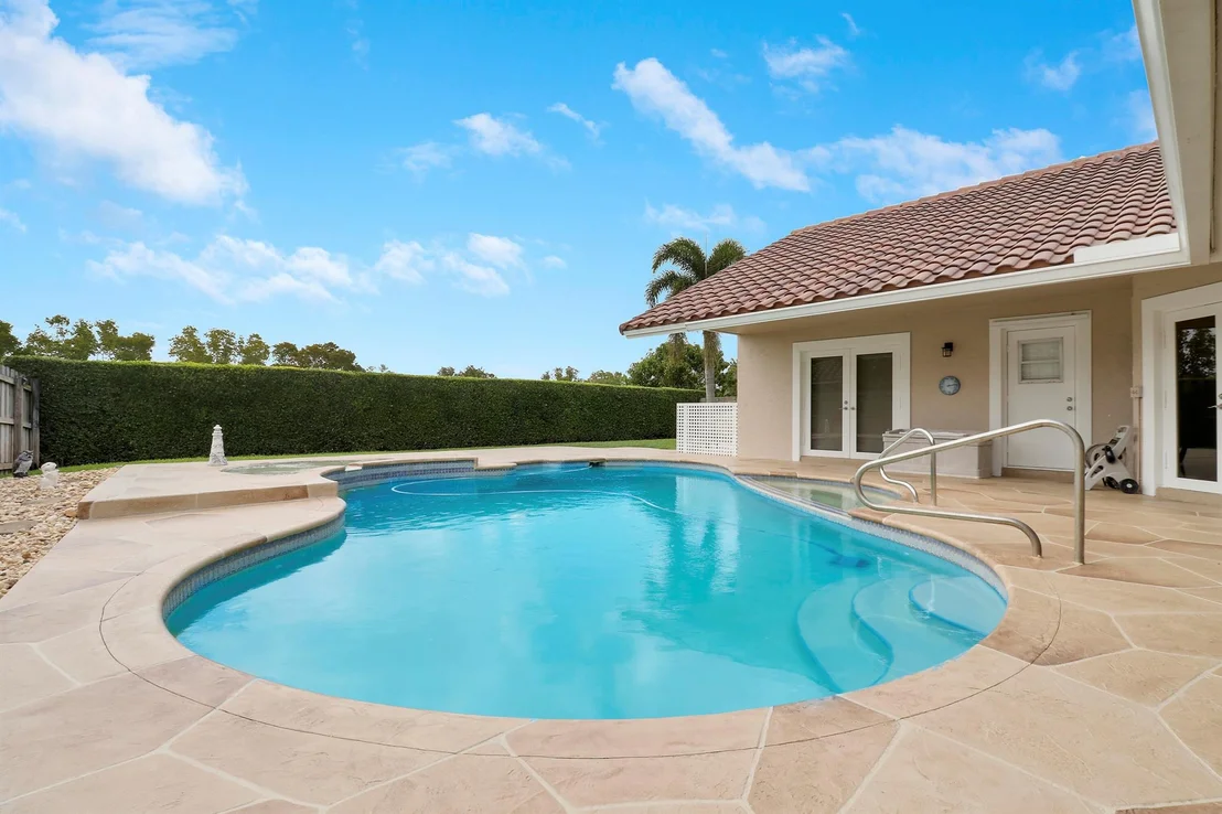 Photo of 18639 Anchor Drive