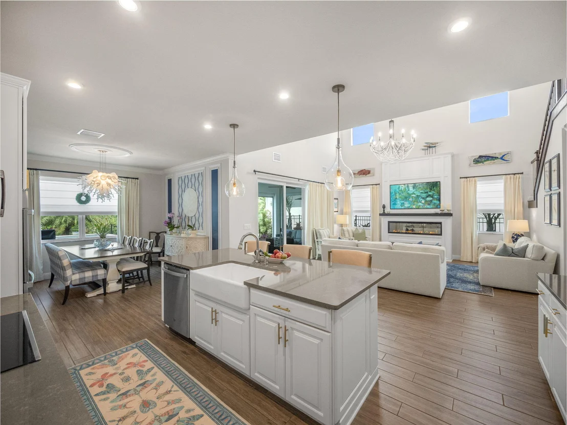 Photo of 708 SW Riverwatch Place