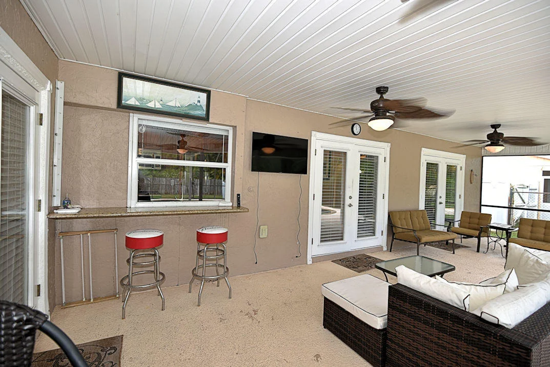 Photo of 609 Oak Terrace