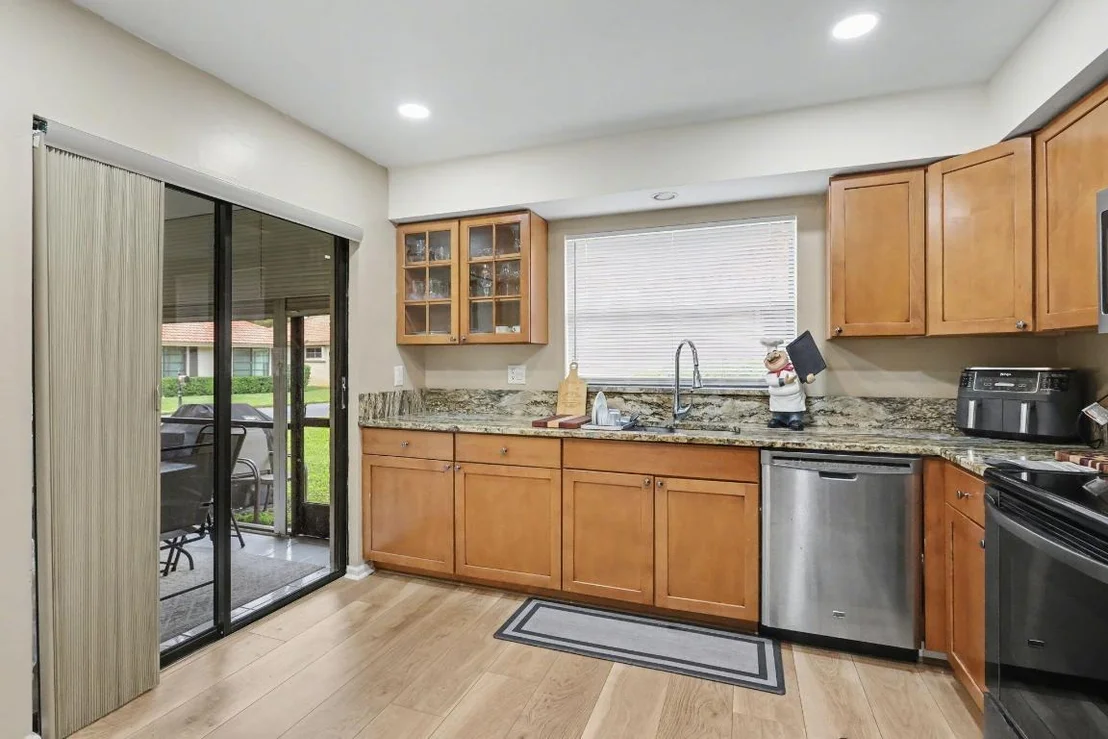 Photo of Unit A at 4635 Apple Tree Circle