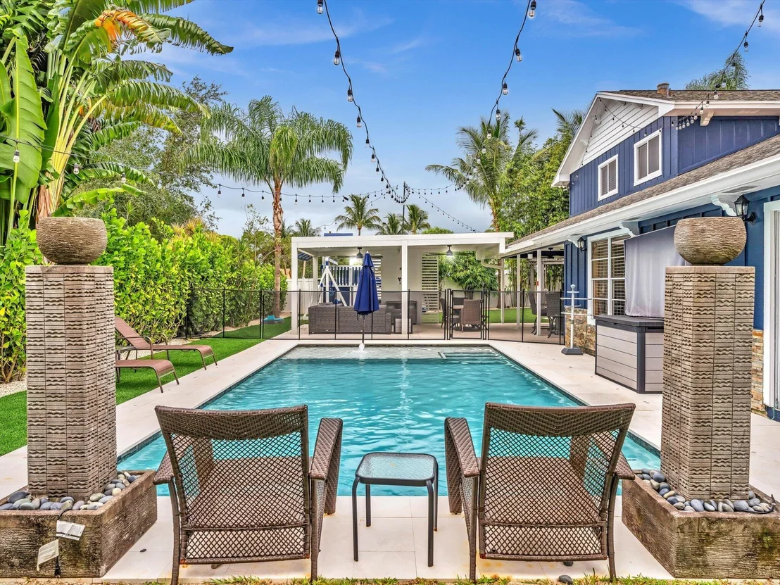 Photo of 9220 Lawrence Road