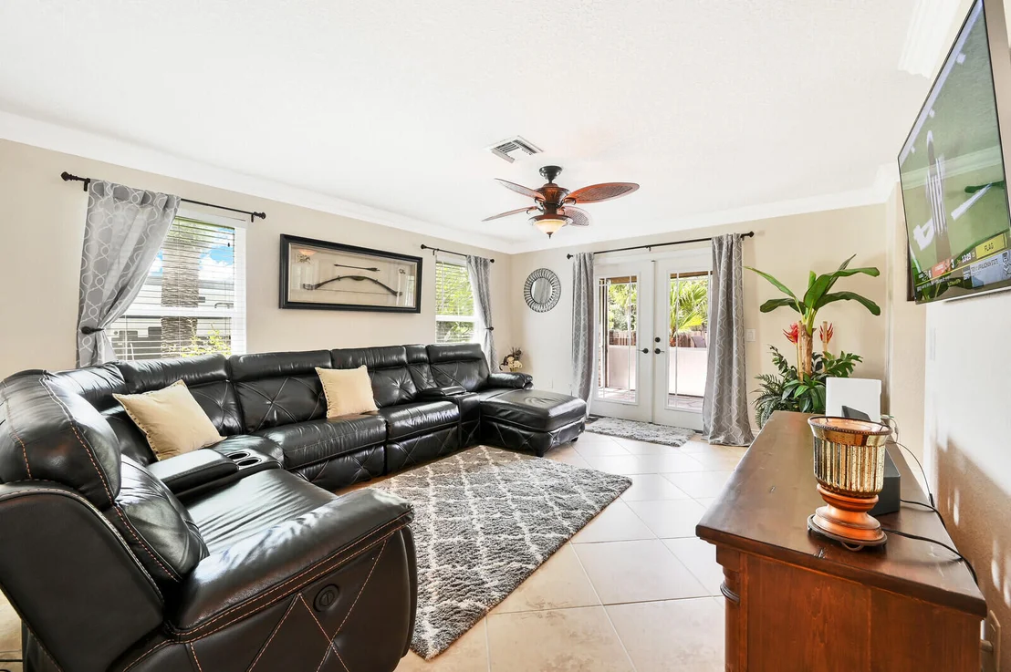 Photo of 218 Akron Road