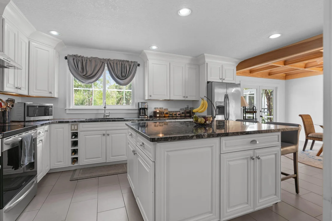 Photo of 9229 SE Woods End Place