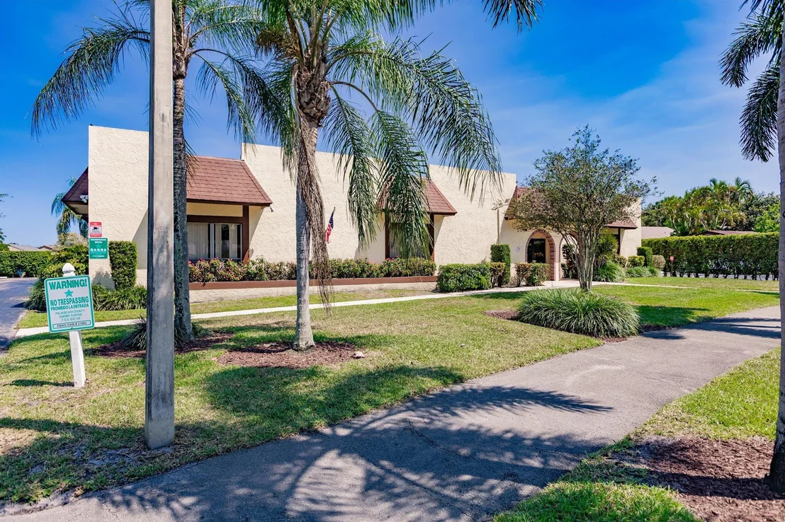 Photo of 23398 Barlake Drive