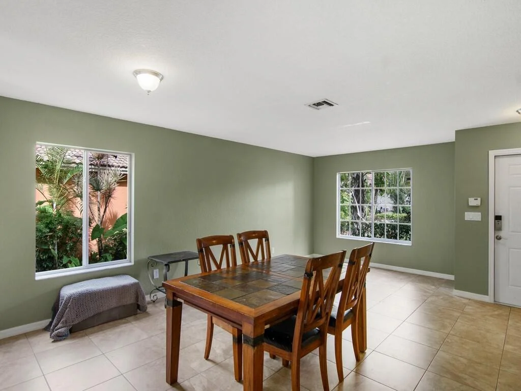 Photo of 4131 56th Lane