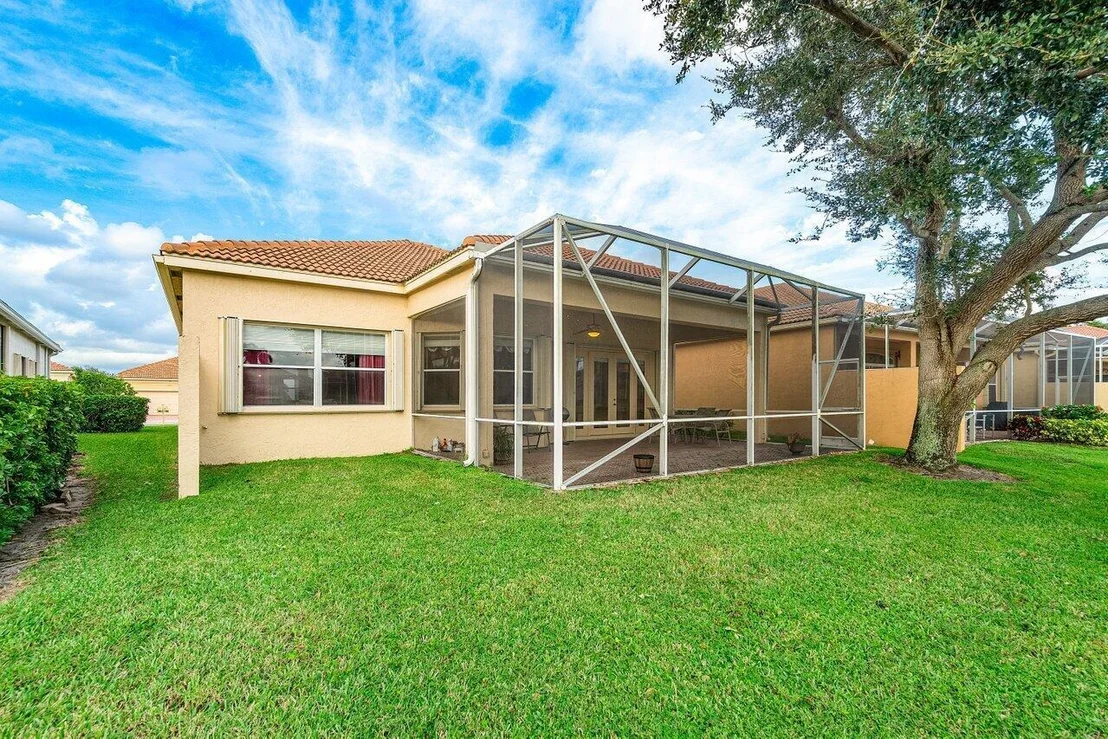 Photo of 7088 Demedici Circle