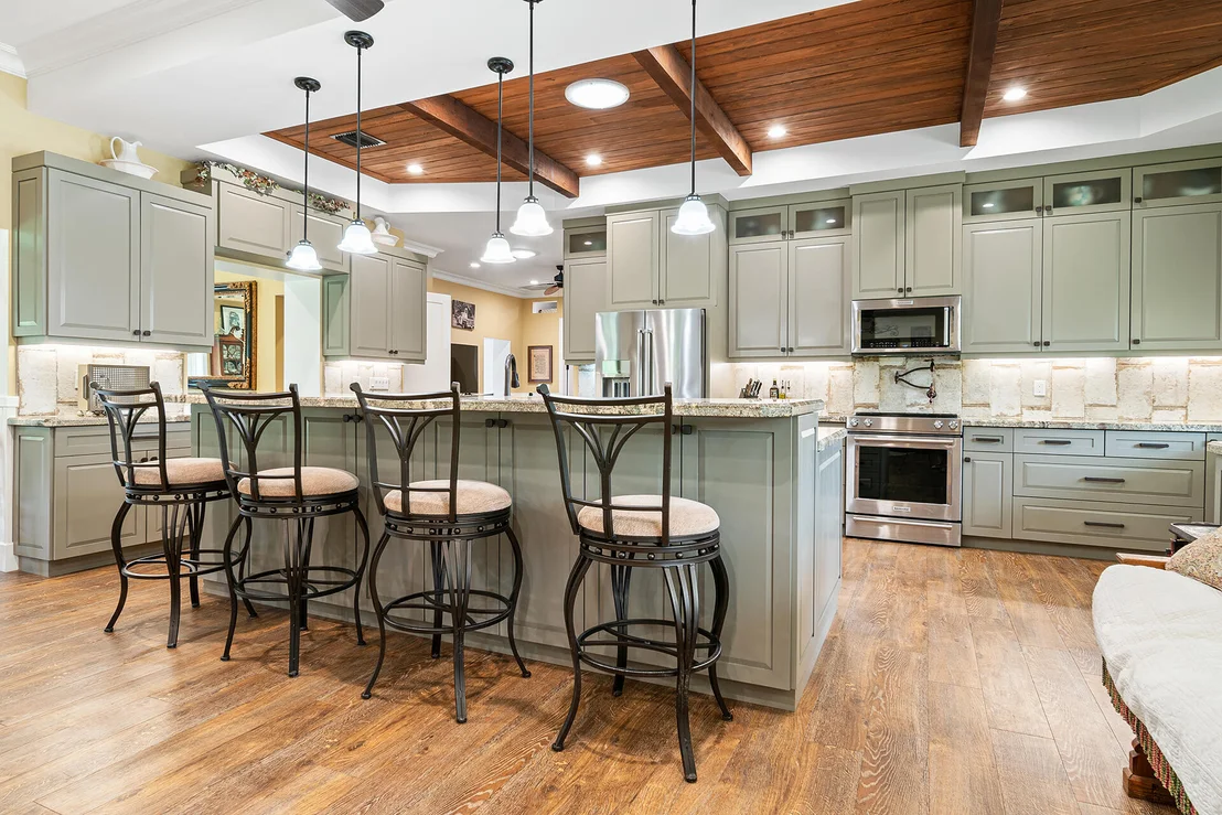 Photo of 6624 Dillman Road