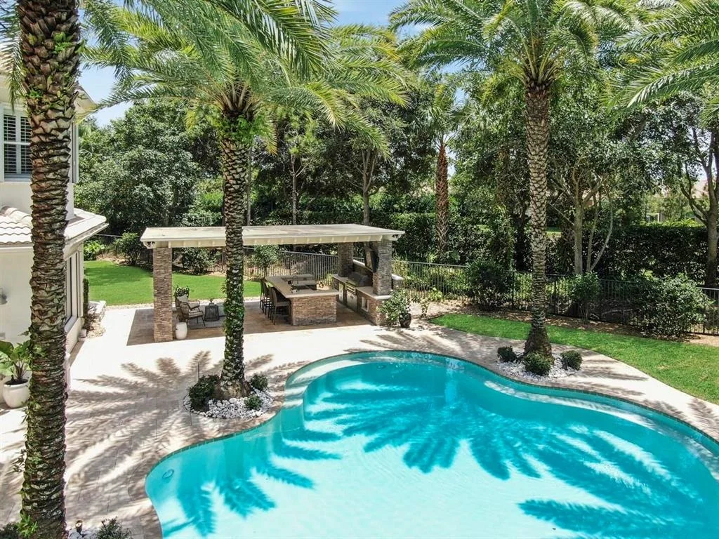 Photo of 11884 Windmill Lake Drive