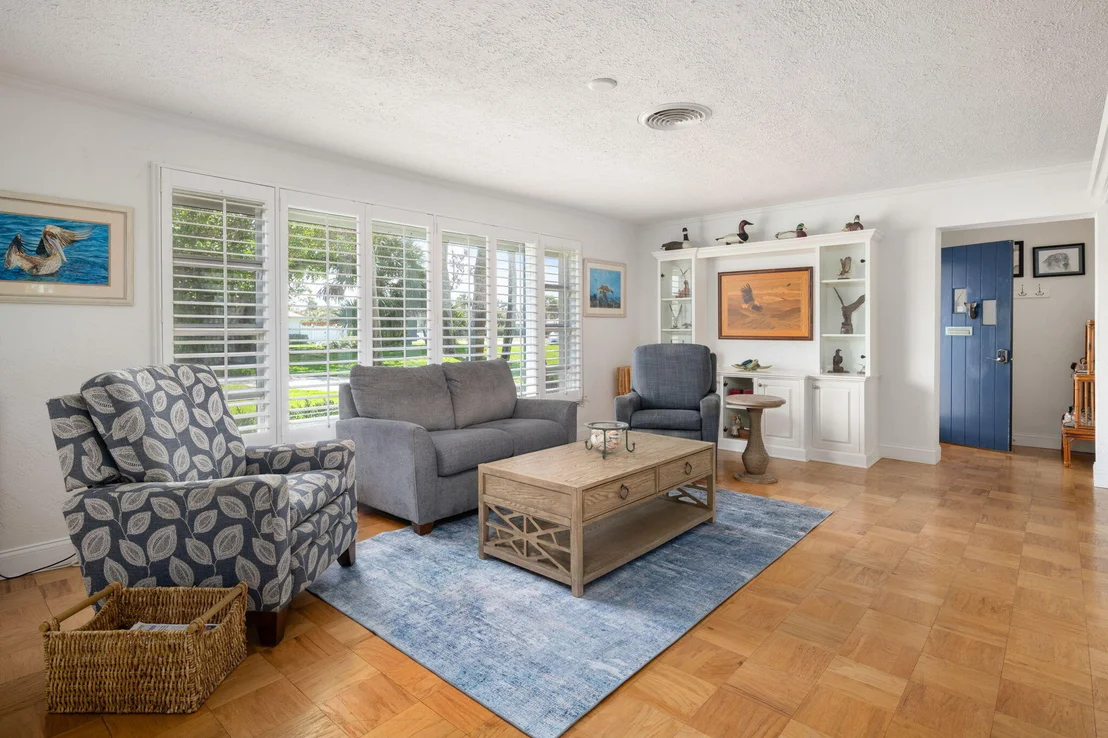 Photo of 715 Conn Way