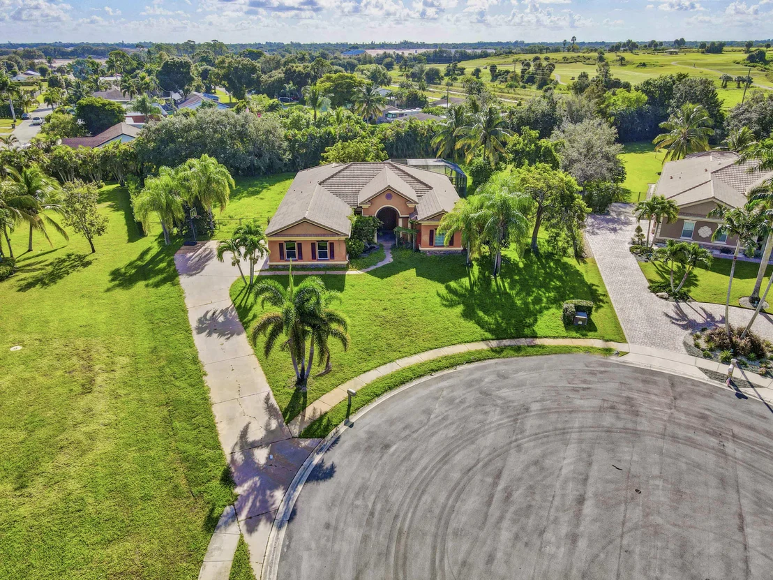 Photo of 4372 Hunting Trail
