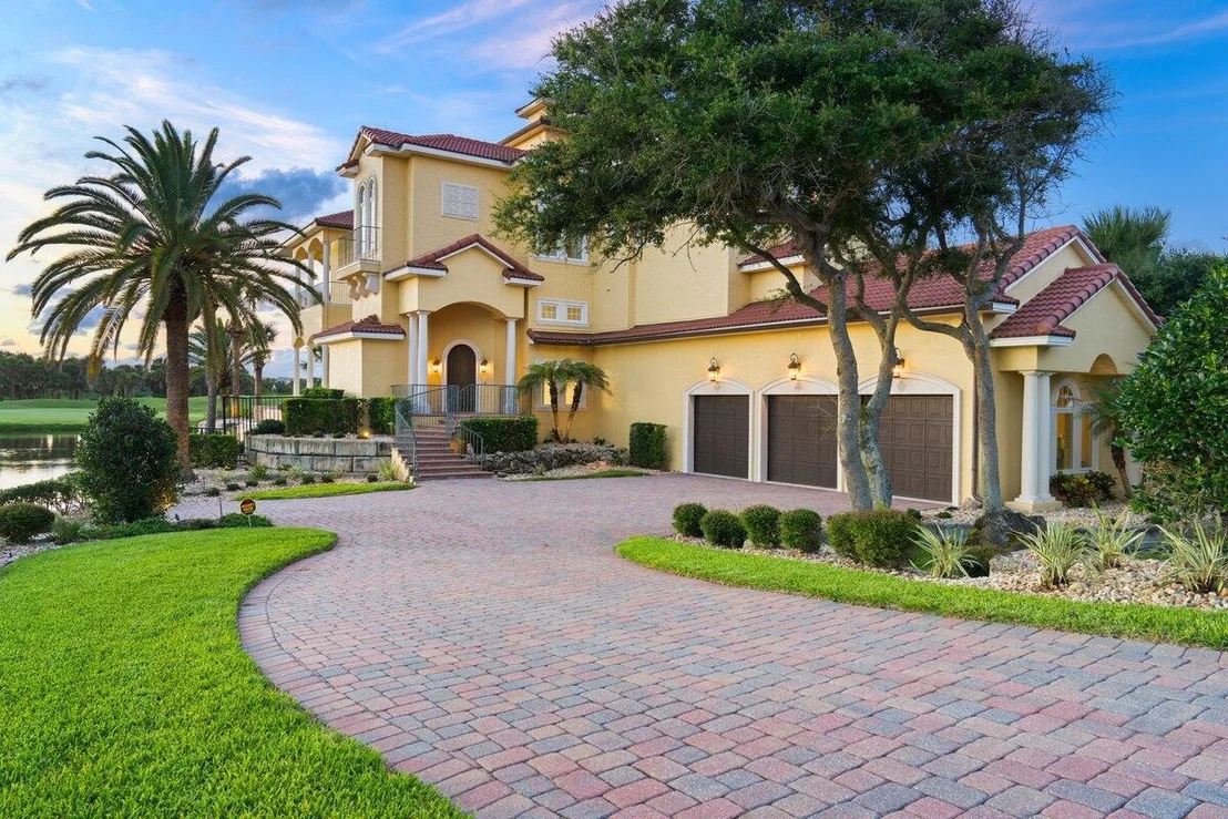 Photo of 501 GRANADA Drive