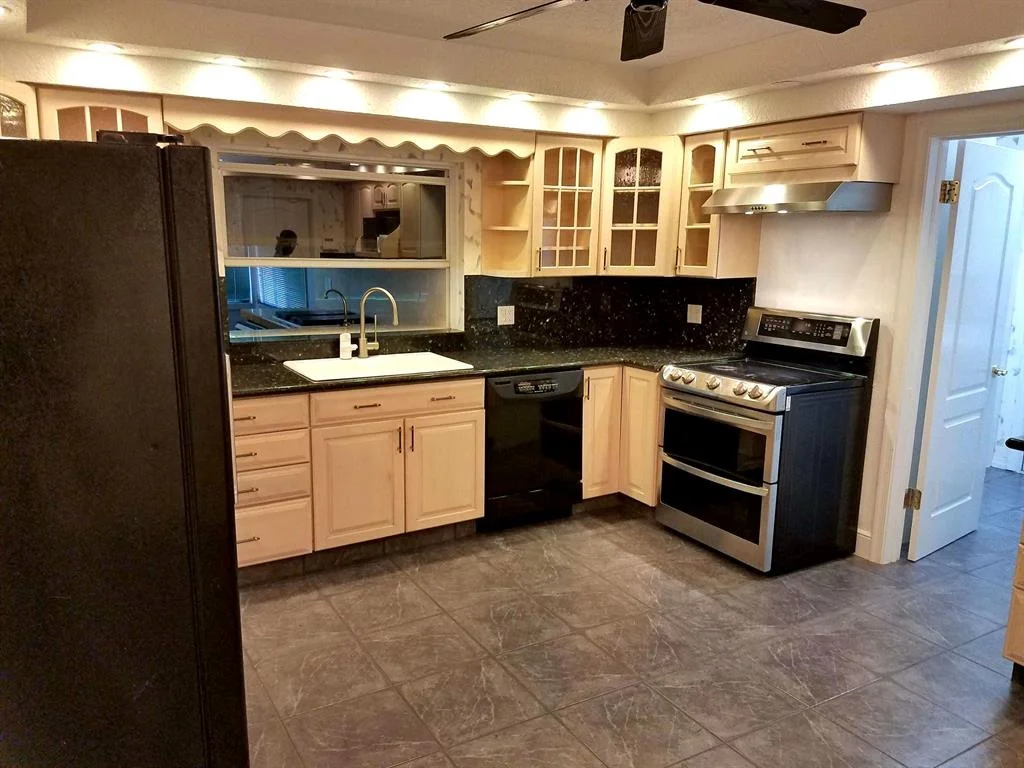 Photo of 4340 Frances Drive