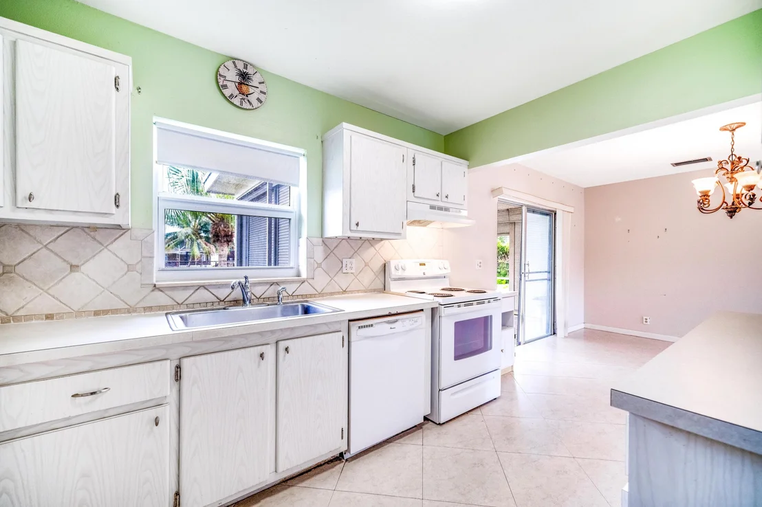 Photo of 19462 Carolina Circle
