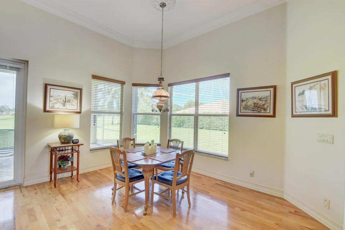 Photo of 137 Turnberry Drive