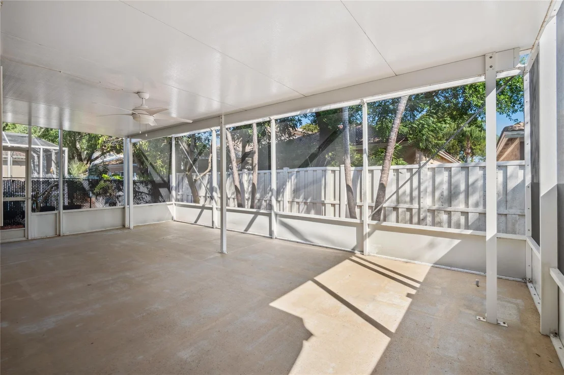 Photo of 4917 Pelican Manor