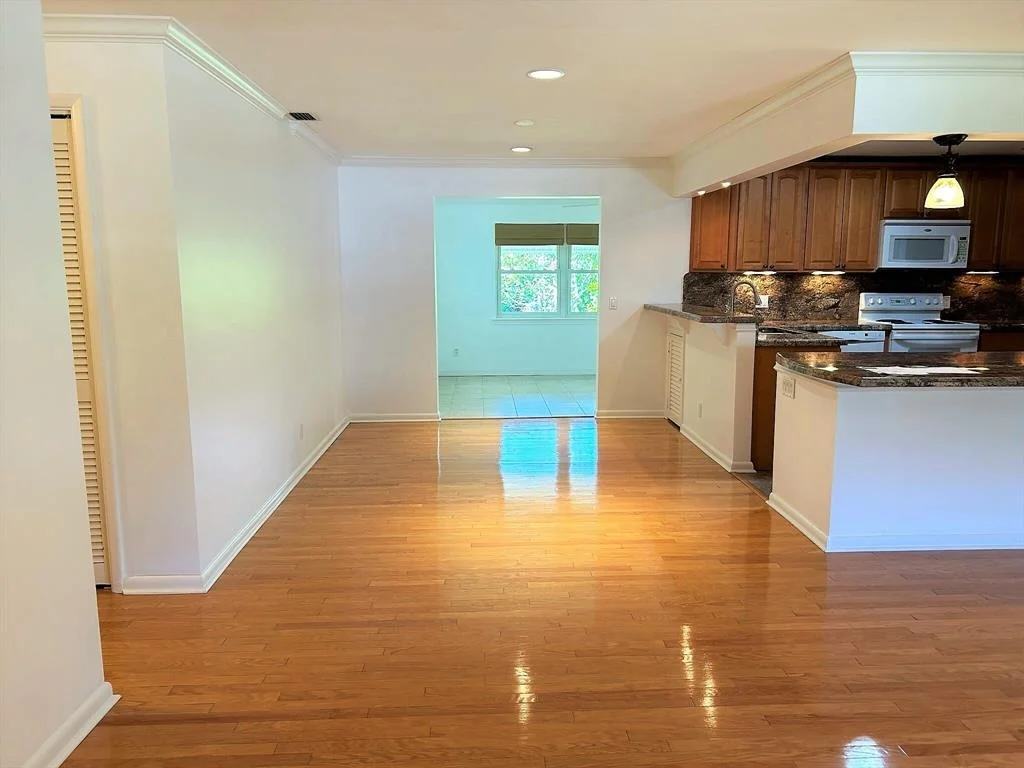 Photo of 368 Beacon Street