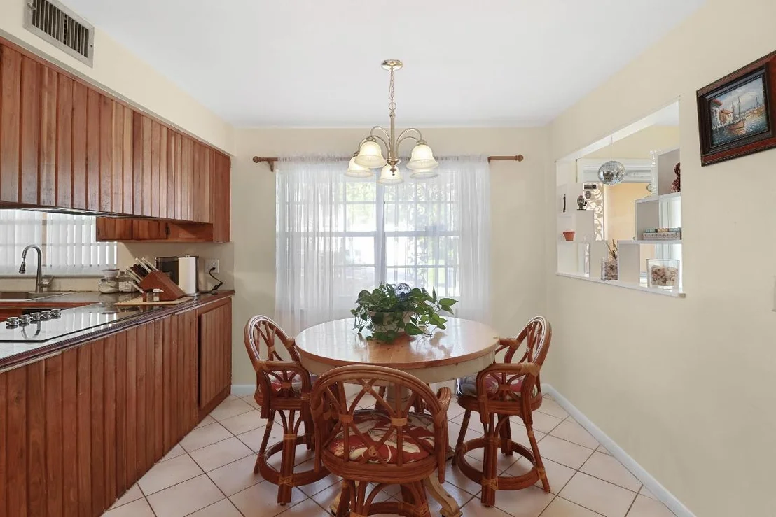 Photo of 310 Wilma Circle