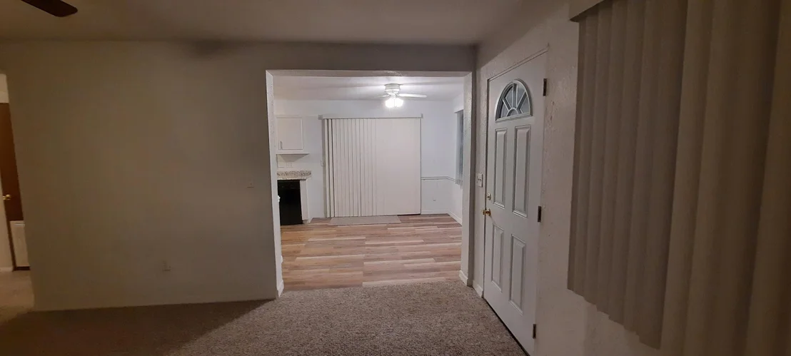 Photo of 1067 Elm Street