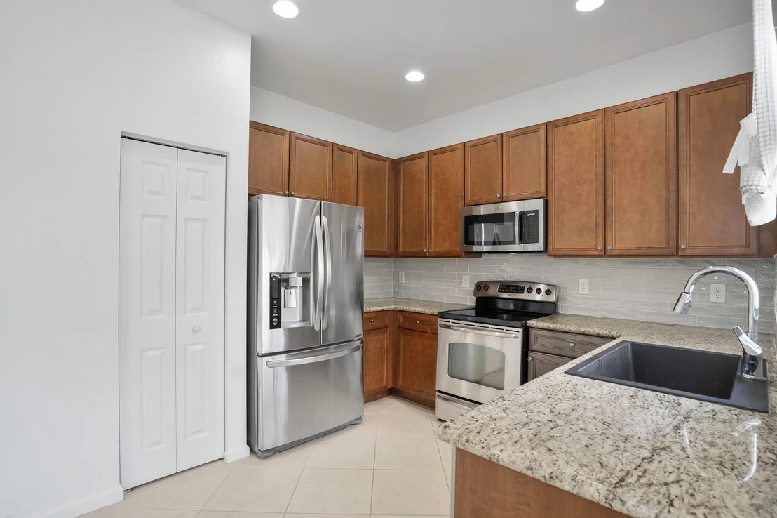 Photo of 10960 Bitternut Hickory Lane