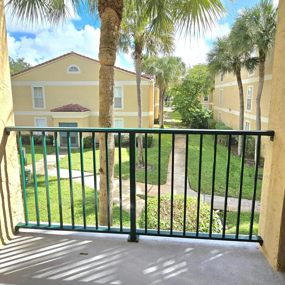 Photo of Unit 220 at 977 Riverside Drive