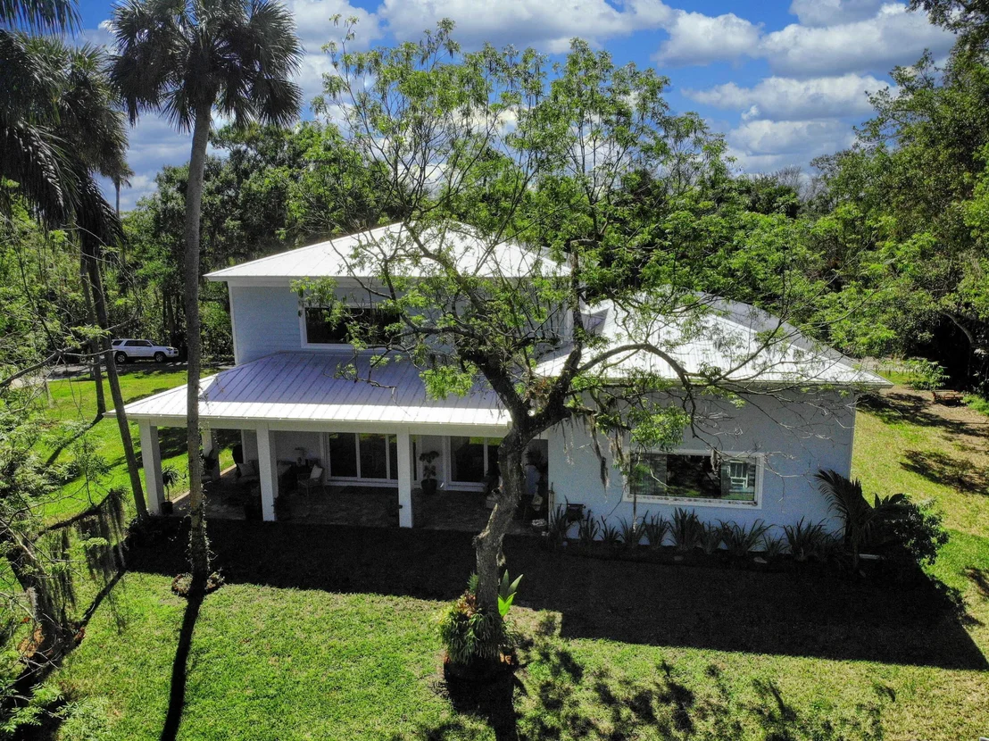 Photo of 6418 Riverland Drive