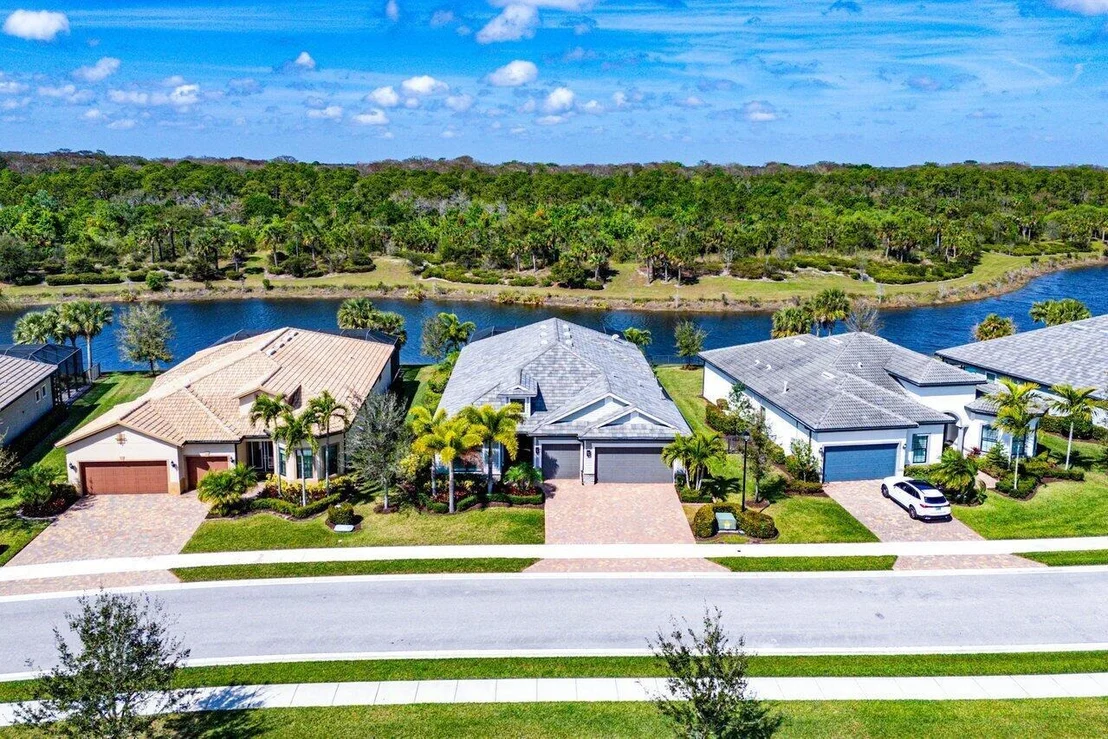 Photo of 380 Sonoma Isles Circle
