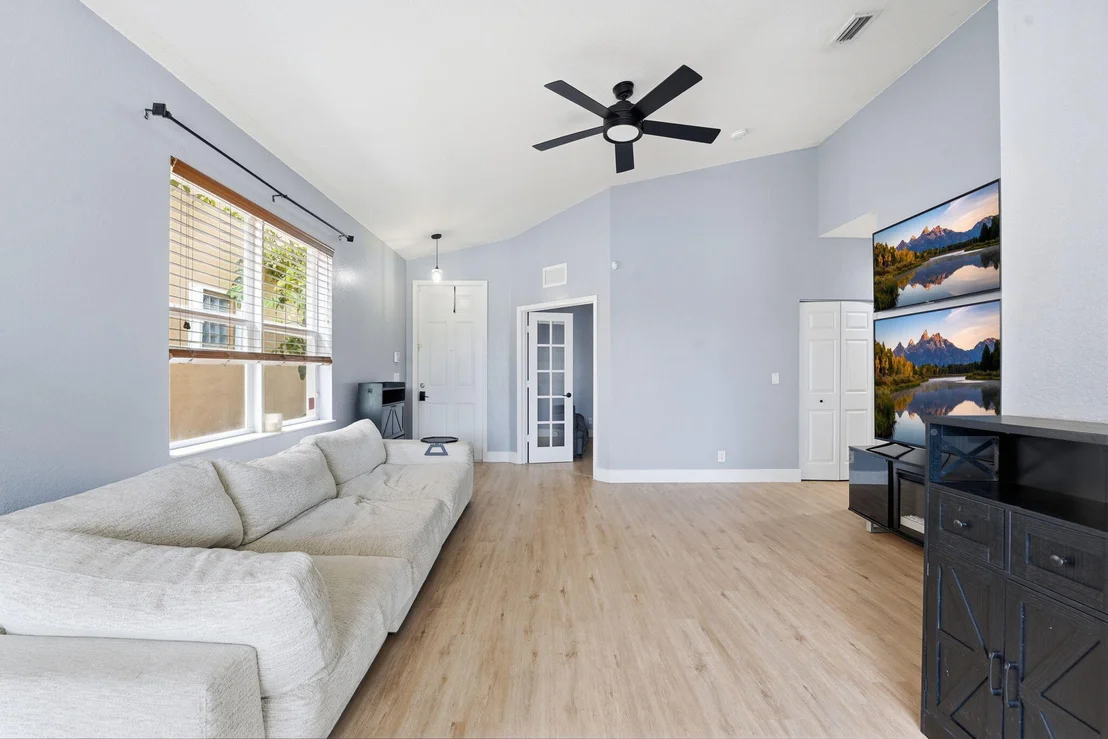 Photo of 7958 Clementine Drive