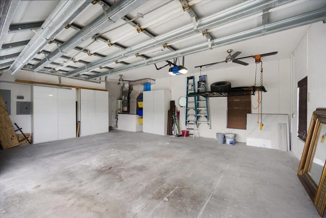 Photo of 12111 Areaca Drive