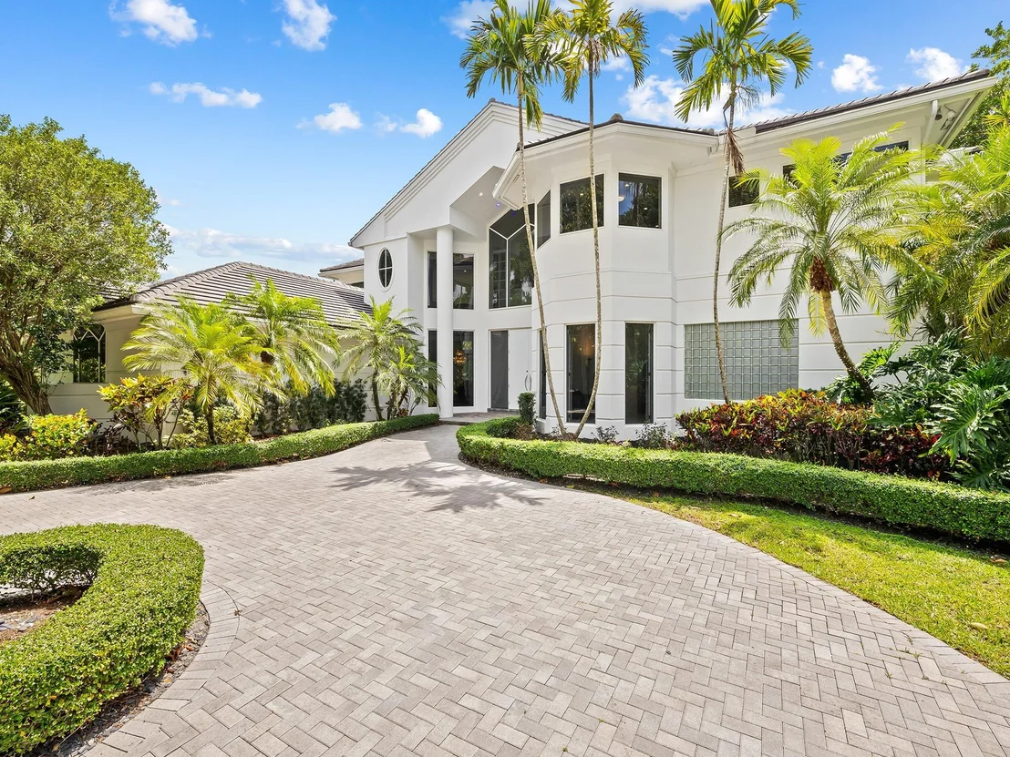 Photo of 3360 Bridle Path Lane
