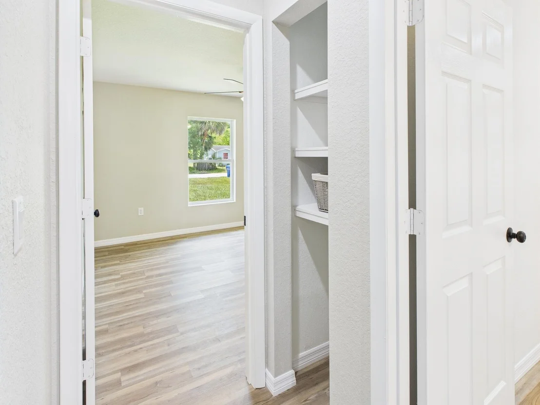 Photo of 910 NW 5th Street