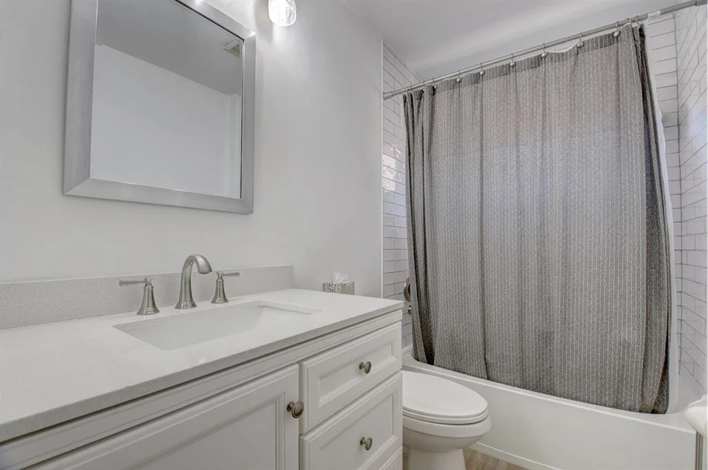 Photo of 7770 Springfield Lake Drive