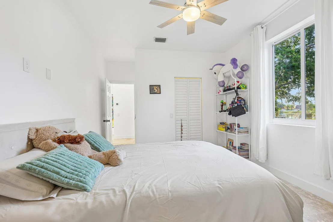 Photo of 762 Heritage Drive
